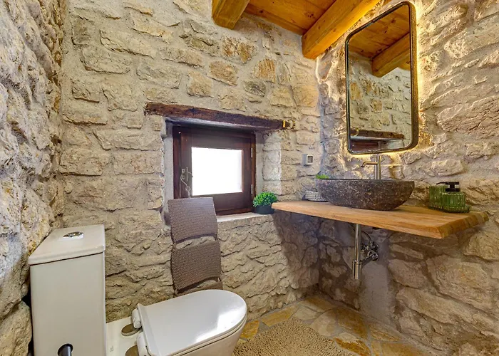 Casa vacanze Elysian Stonehouse By The Nisaki (Corfu)